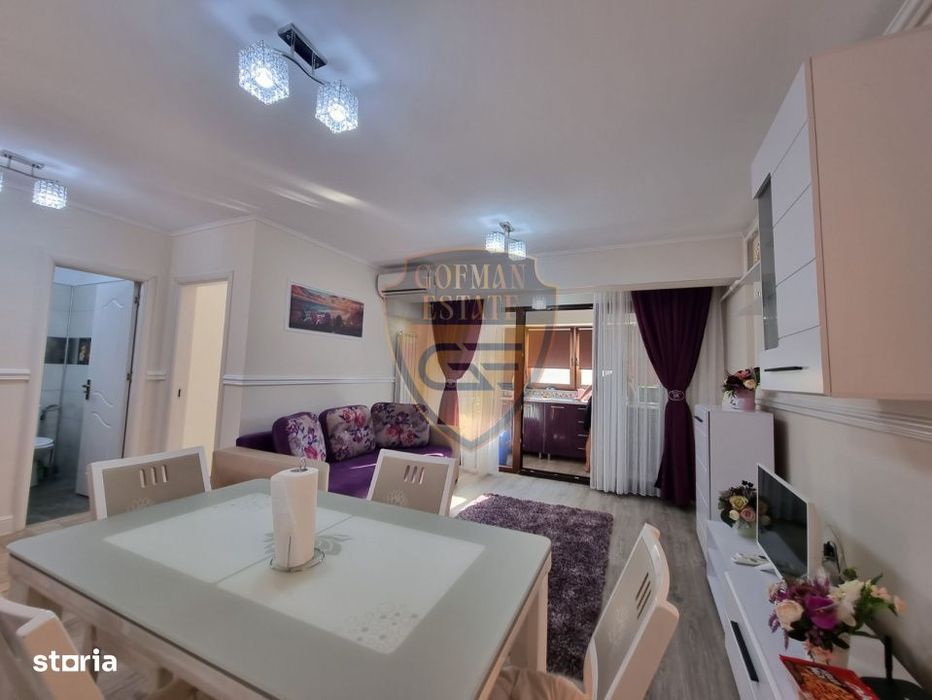 Vand apartament 3 camere, 2 bai, et 1, Faleza Nord