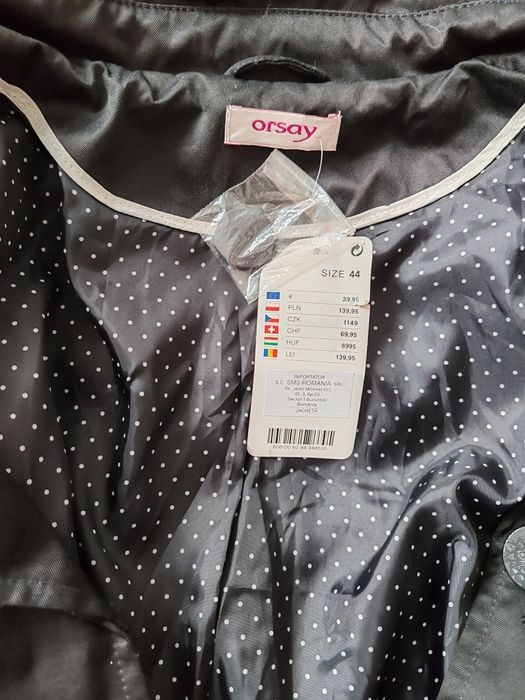 Trench Orsay, mărimea 44 (L), nou cu etichetă.