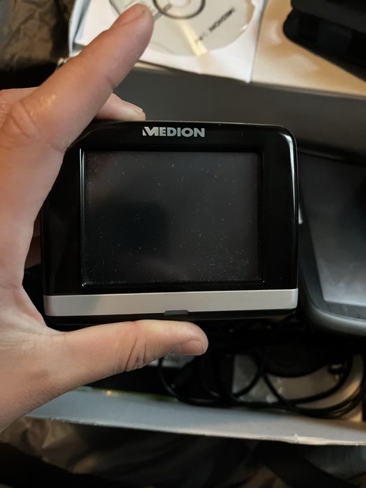 Navigatie TomTom + O navigatie medion cadou