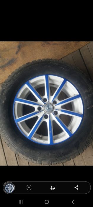 Продам автомобильные диски с резиной.