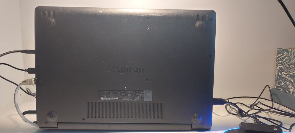 Laptop del preț negociabil