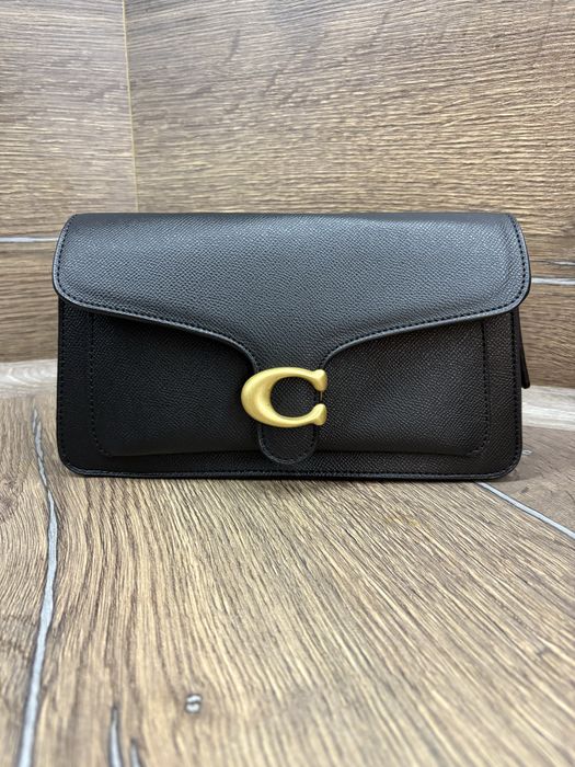Дамски чанти Coach различни размери