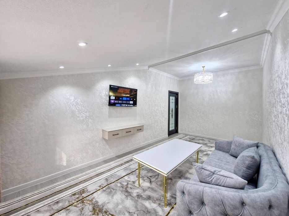 3 хонали квартира Новостройкада Аэропорт