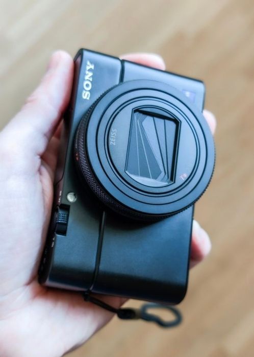 Sony RX100 Mark VII (Комплект)