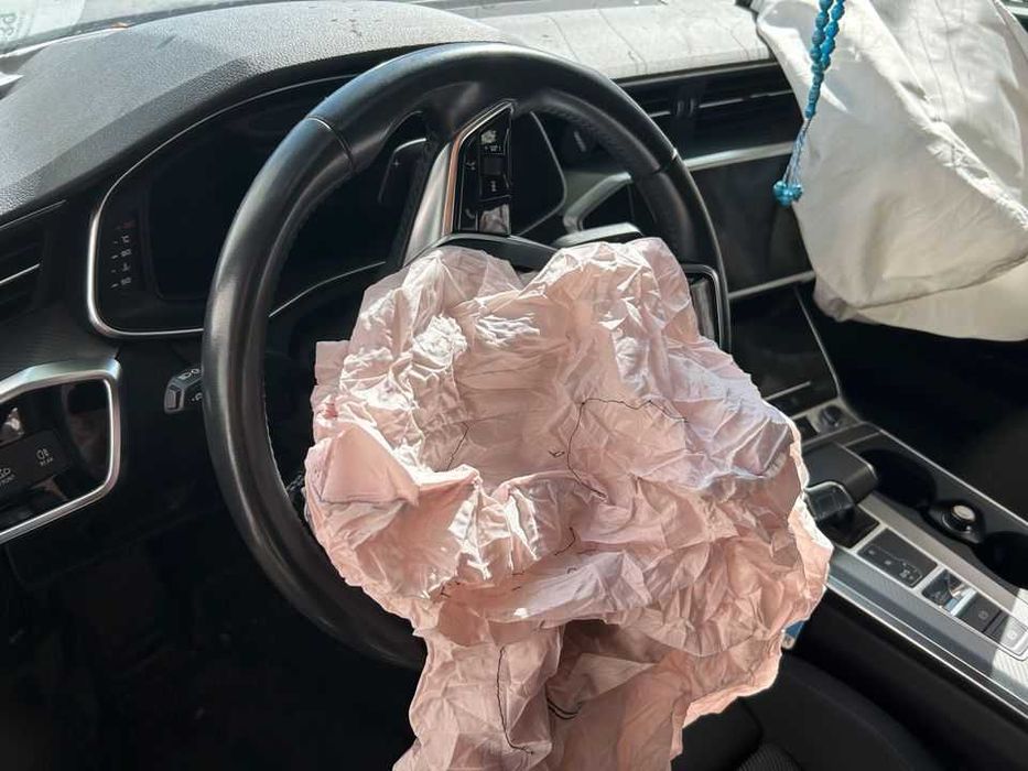 На части Audi A6 C8 40 седан Sline  2.0tdi автомат 2019