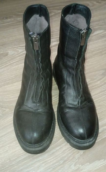 Продам сапоги женские