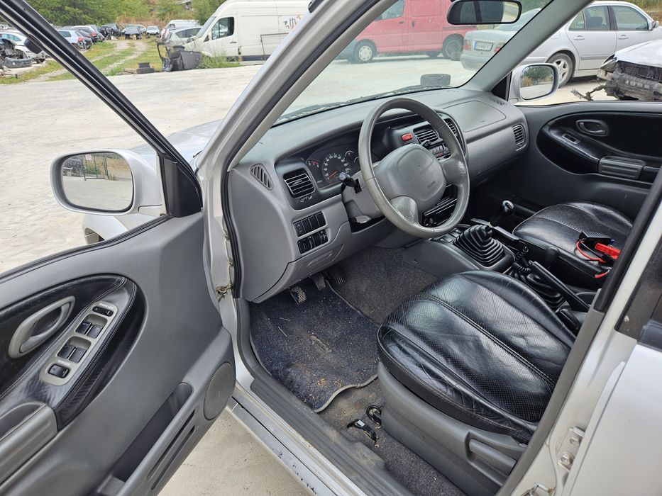 Сузики Гранд Витара 2.5i V6 НА ЧАСТИ