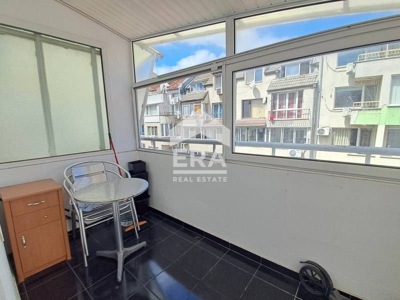 Продава се Четиристаен апартамент в Варна, Окръжна болница - 135 кв.м за 1741 €/кв.м - Снимка #6