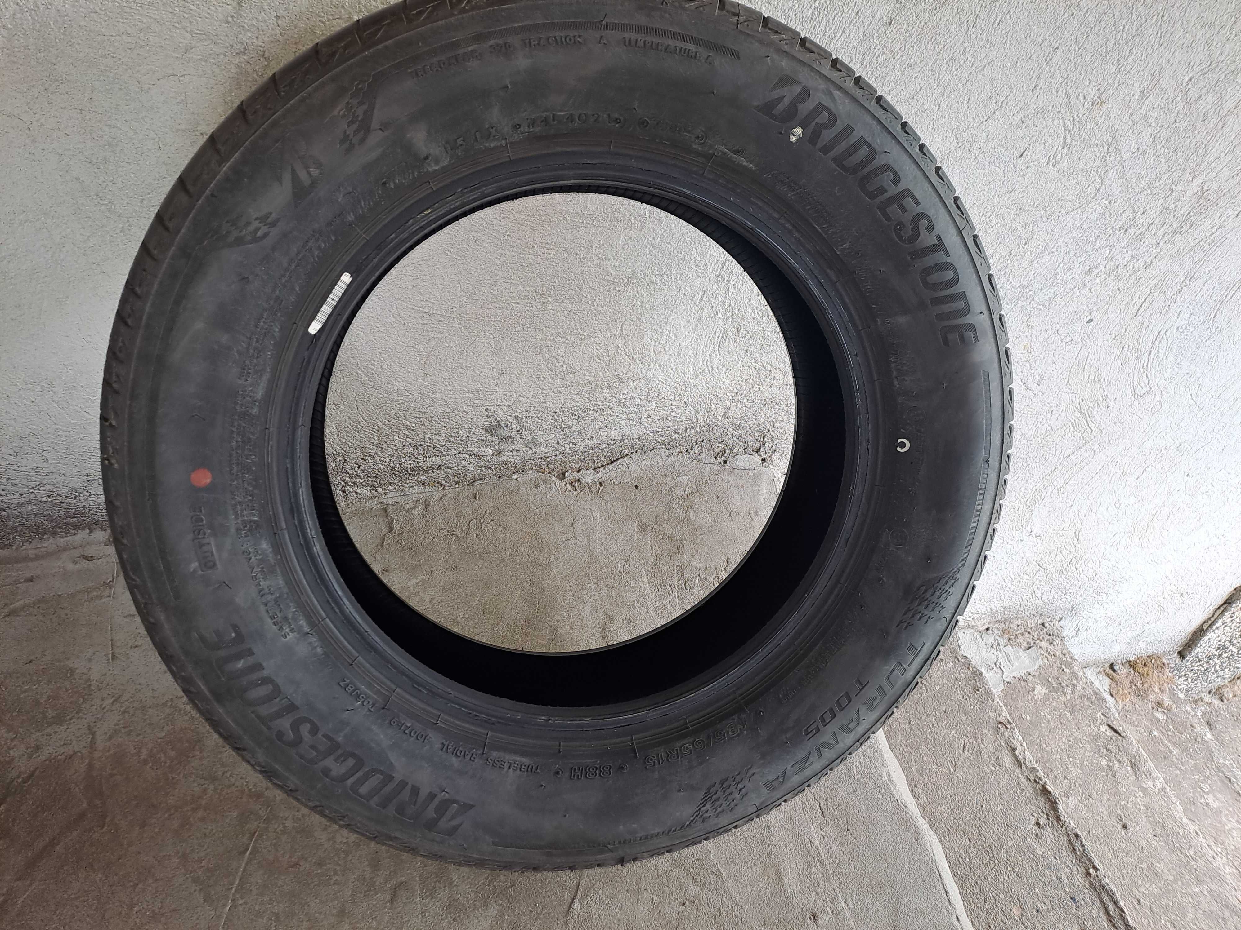 Bridgestone Turanza T005 185/65/15R 88H DOT 40/21