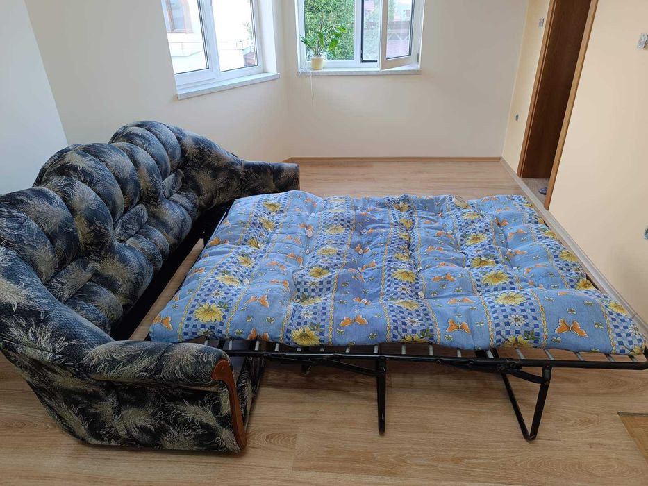 Продавам ретро холова гарнитура