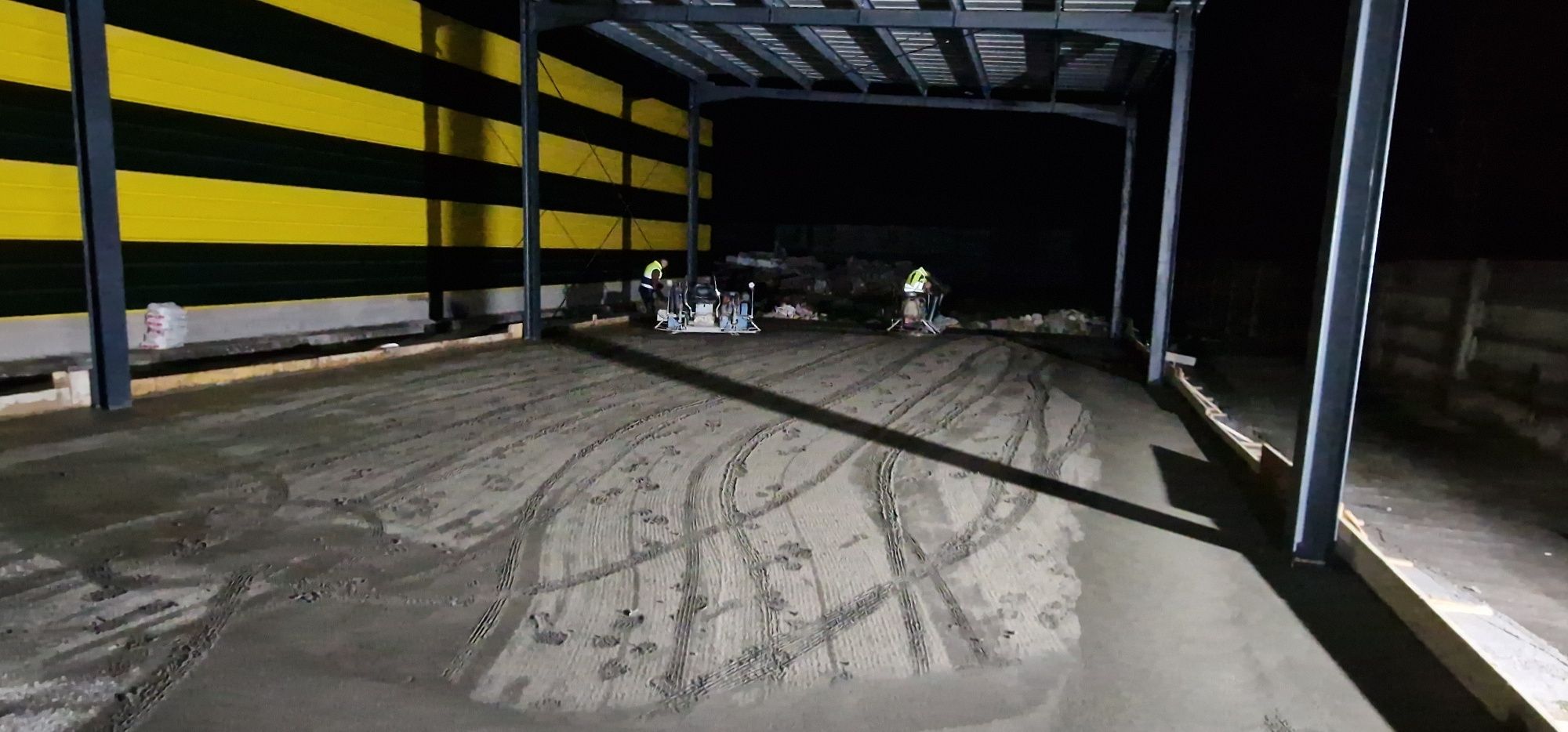 Șapă Industriala, Beton finisat cu Elicopter si Cuart, Periat