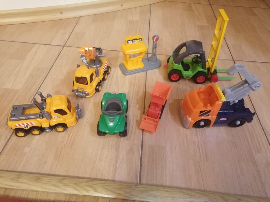 Jucării pentru baieti