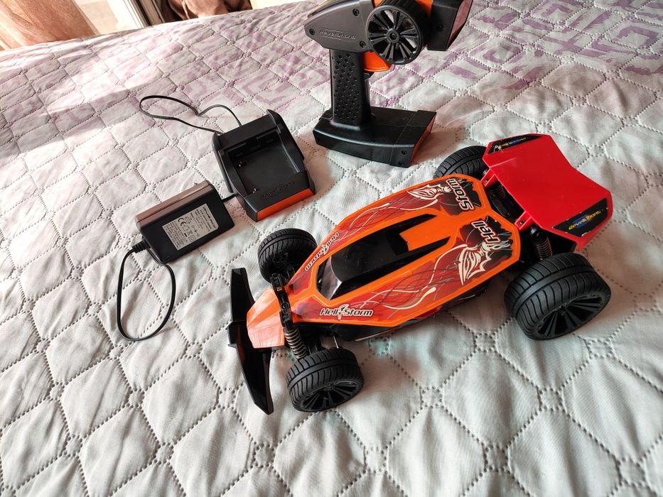 RC количка с дистанционно "REVELL"