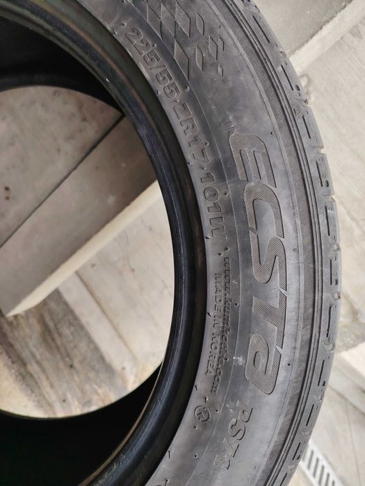 Kumho 225 55 17 летни гуми