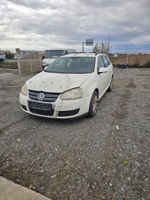 Dezmembrez vand piese golf 5 combi bls alb