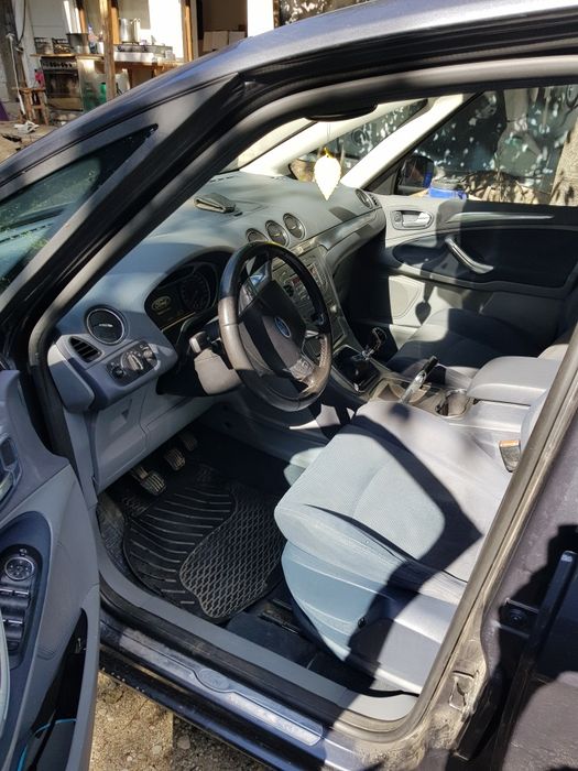 Vănd Ford s max anul 2009