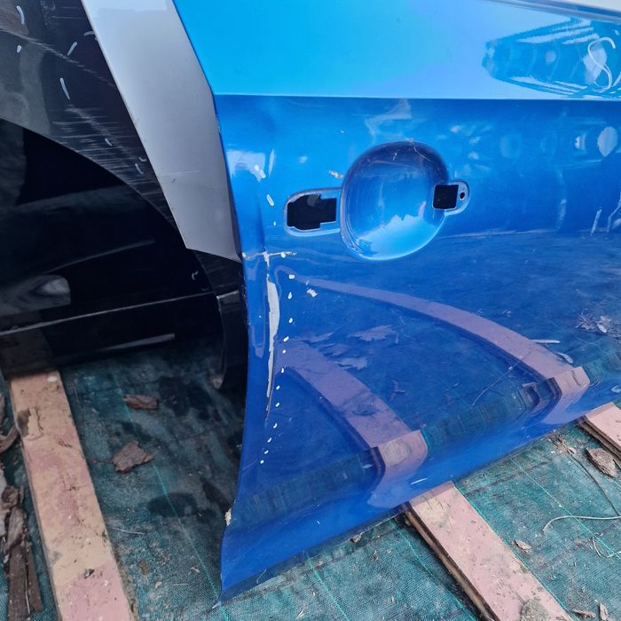 Skoda Rapid 2012-2019 предна дясна врата