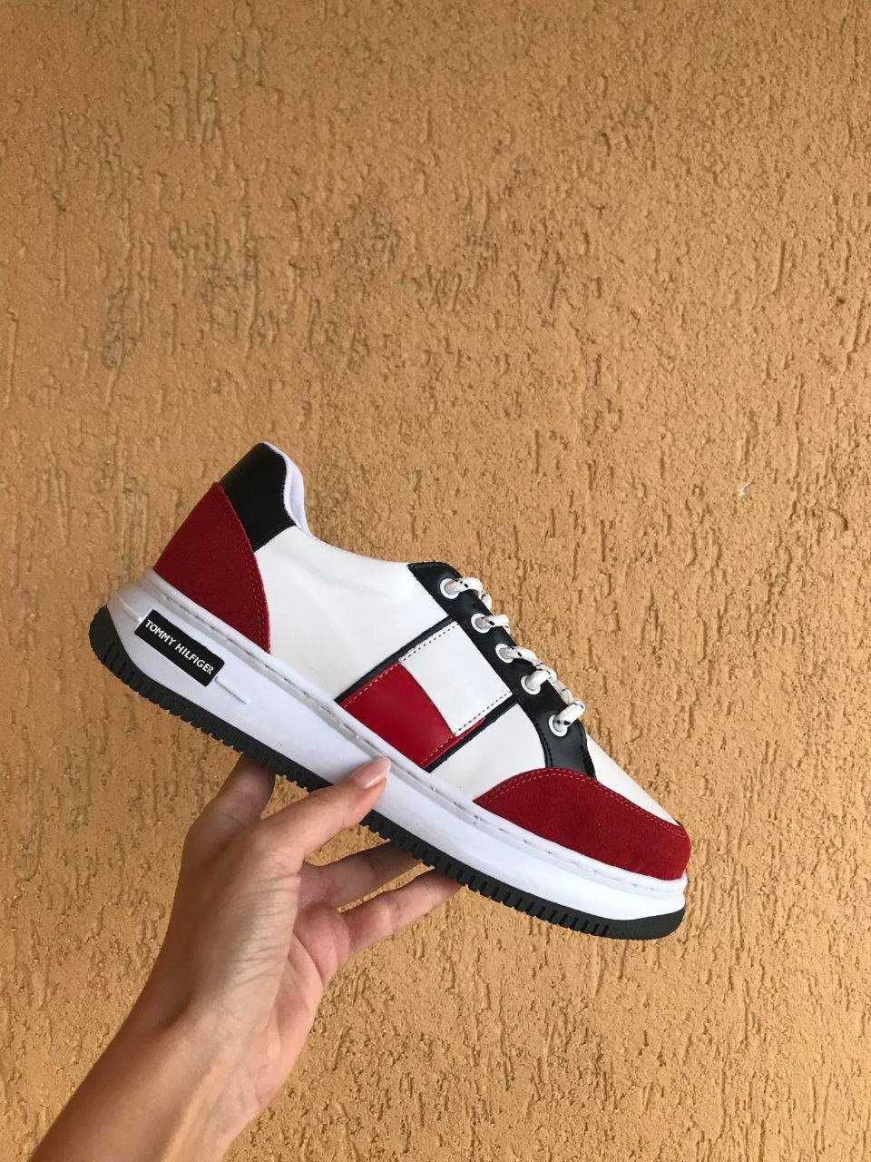 Adidasi dama Tommy Hilfiger