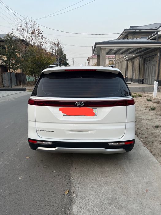 Продается Kia Carnival 2021
