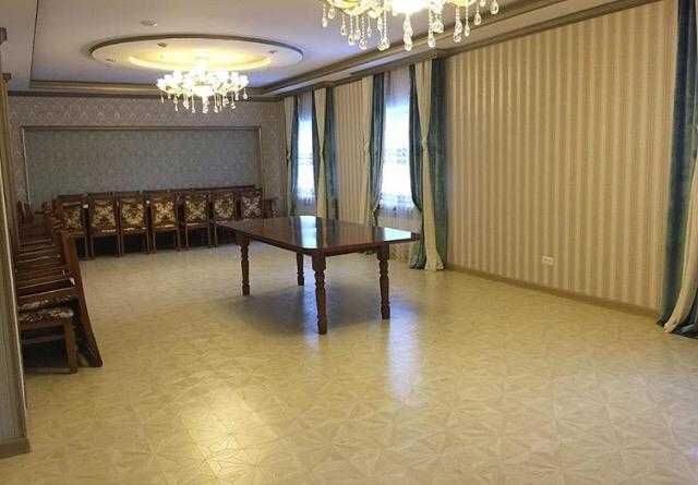 Продам здание в центре города