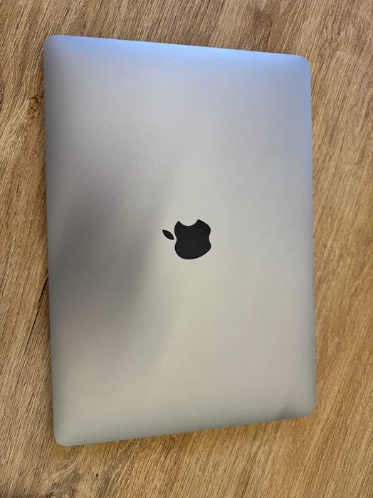 MacBook Air M1, 8/512