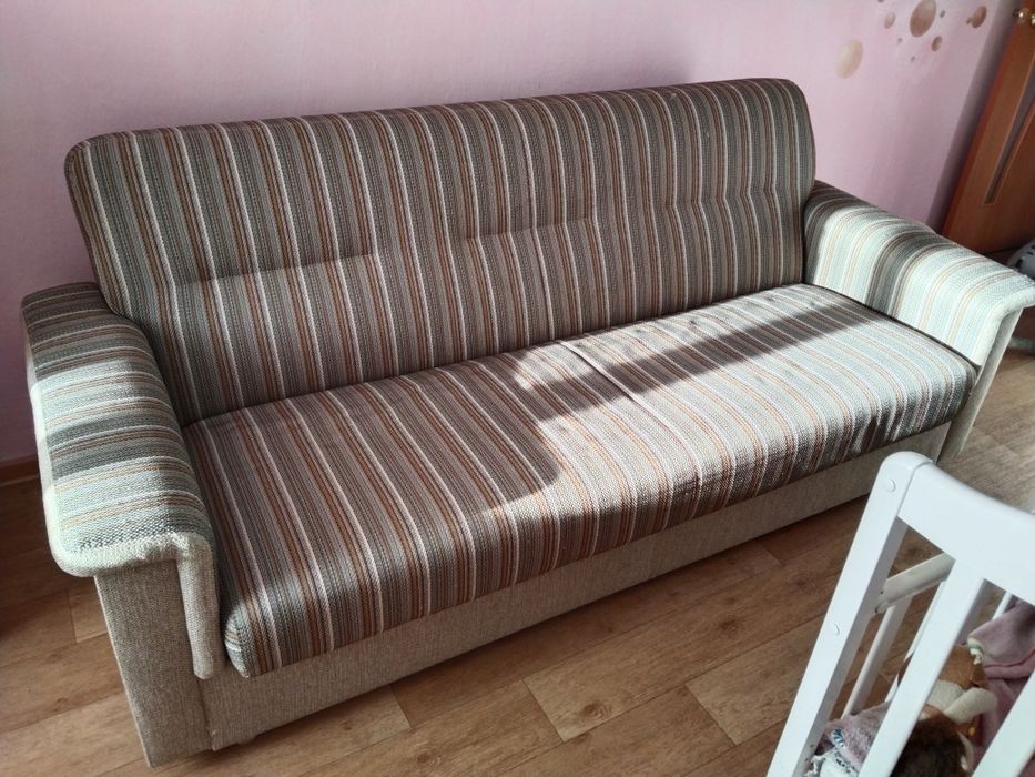 Продам диван в хорошем состоянии