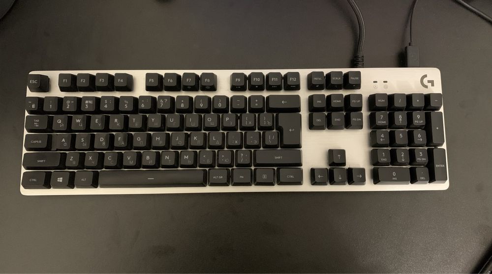 Клавиатура Logitech