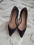 Pantofi Stiletto Stuart Weitzman negri