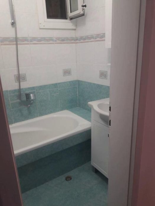 Дава се под наем Тристаен апартамент в София, Център - 100 кв.м за 700 € - Снимка #9