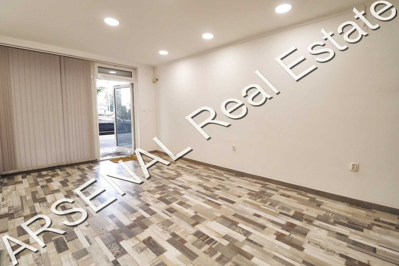 Дава се под наем Офис в София, Лозенец - 41 кв.м за 500 € - Снимка #1