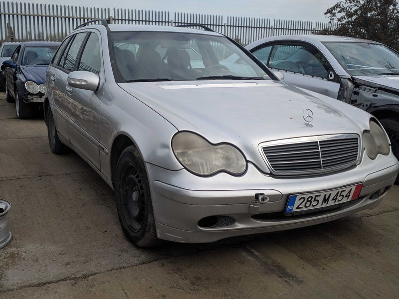 Mercedes W203 C200CDI КОМБИ НА ЧАСТИ