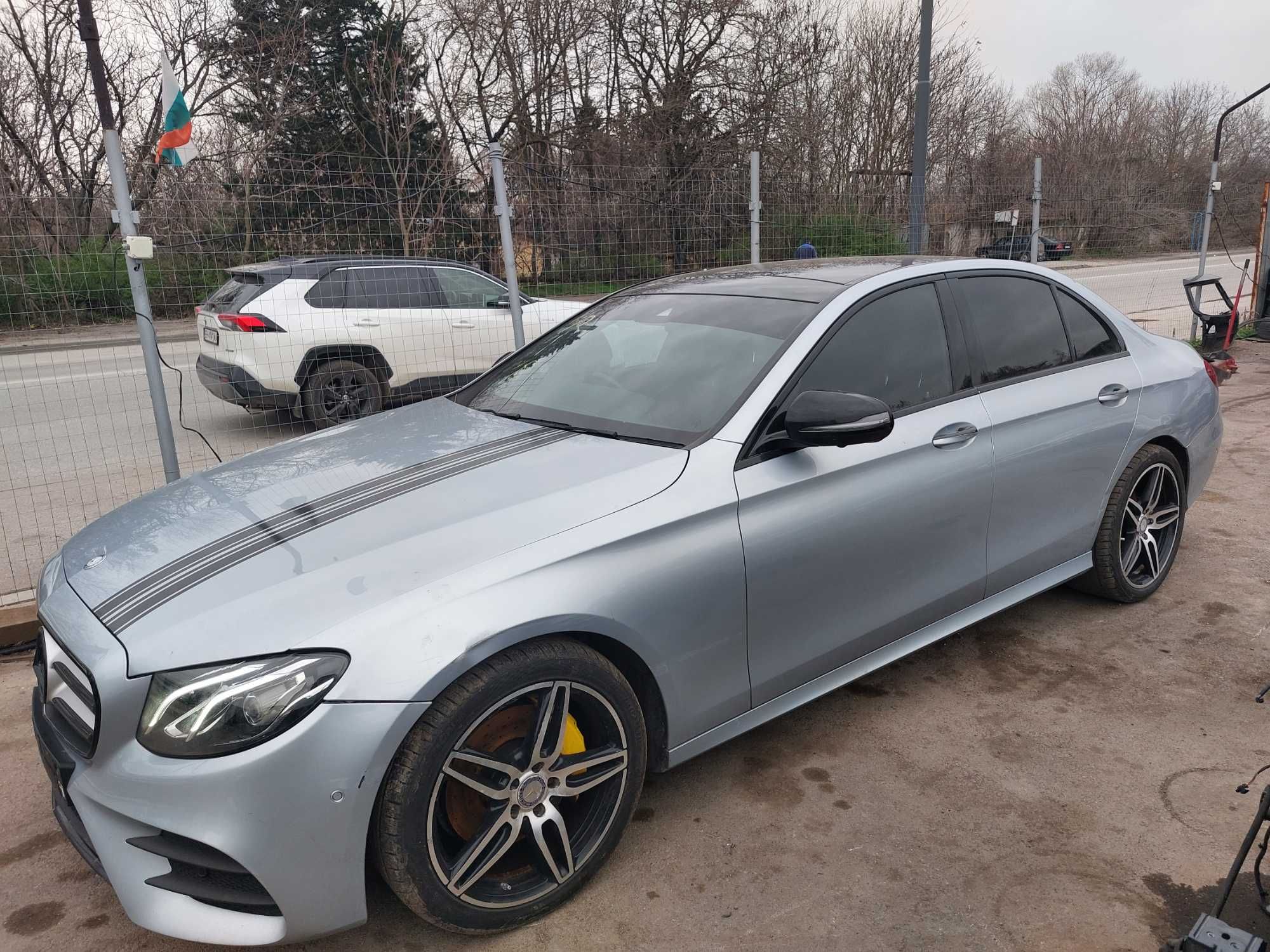 На Части: Mercedes W213 AMG E220d 194 к.с. 2016 на реални 160000 км