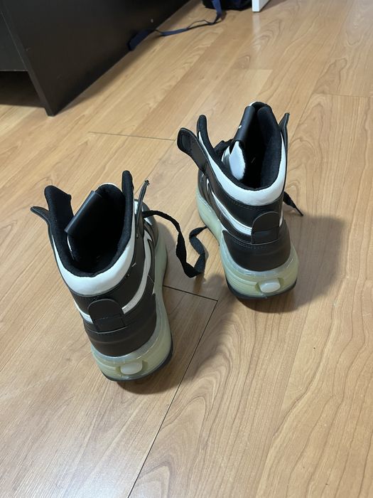 Vand adidasi Nike air jordan