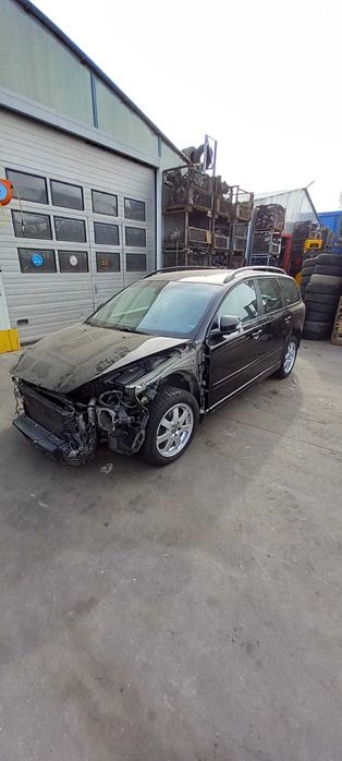 volvo v50  an 2011 Dezmembrez/Dezmembram
