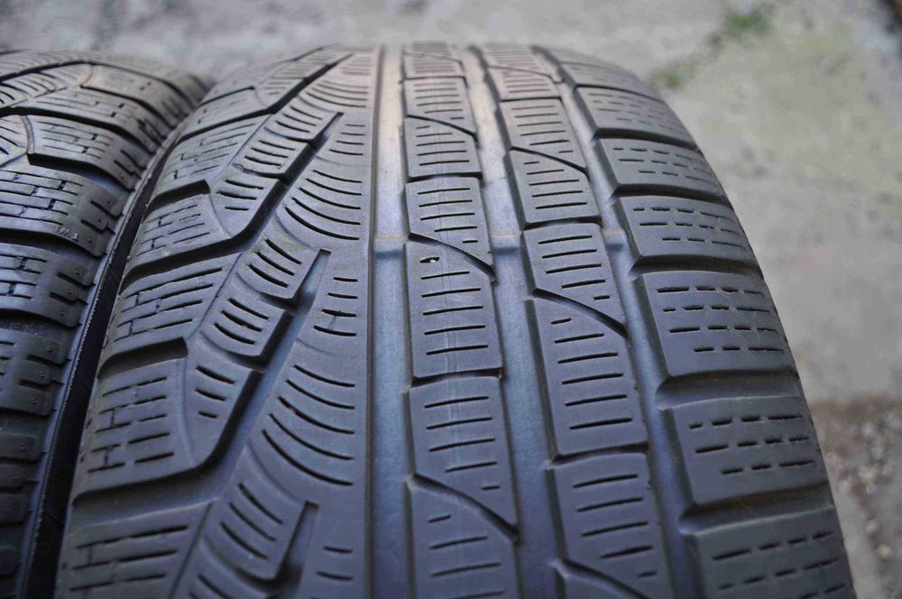 SET 4 Anvelope Iarna 235/50 R19 PIRELLI SottoZero Winter 210 Serie 2 1