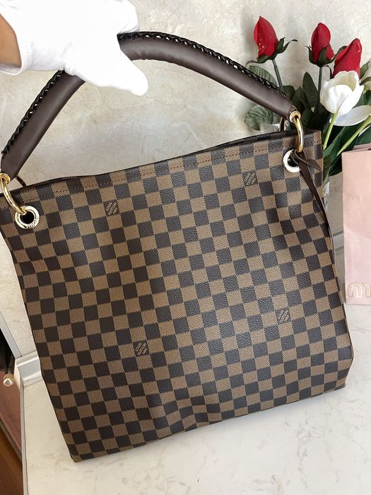 Голяма чанта Louis Vuitton Artsy MM