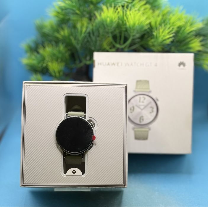 НОВ!!! Дамски смарт часовник Huawei Watch GT 4, 41 мм, Зелена каишка