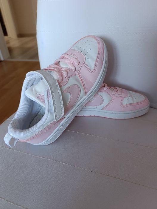 Детски кожени маратонки Nike 34н