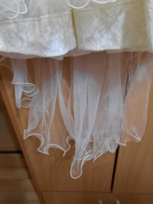 Rochita dantela 140 cm rochie 10 ani