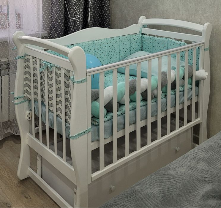 Кроватка детская