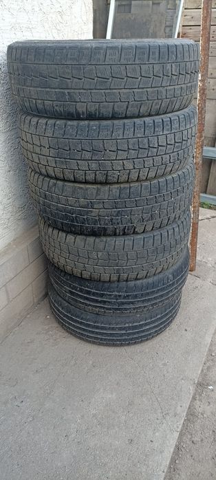 Срочно продам зимние и летние резины