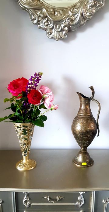 Carafa/ustensile semineu vechi din bronz și alamă