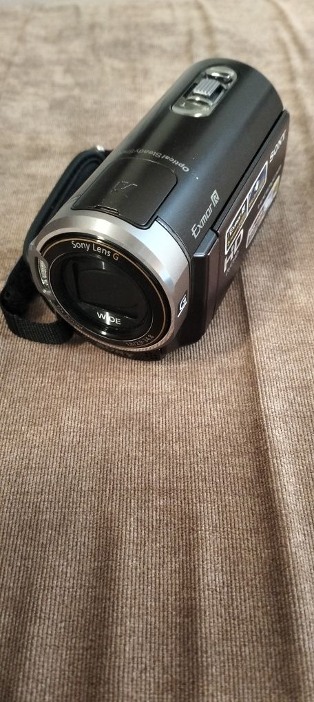 Продам Видеокамеру от Sony HDR - CX350E