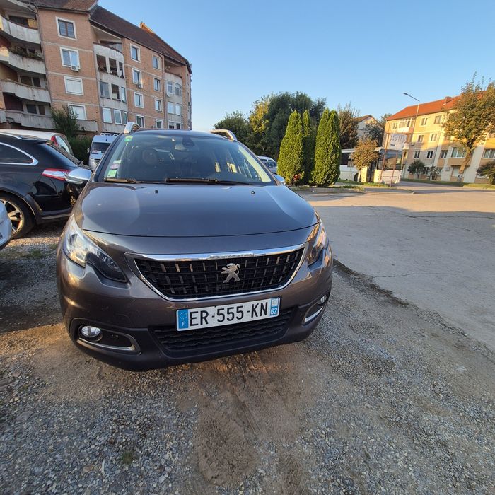 Peugeot 2008 1.2 puretech style 2017 Navi Euro6 73000km