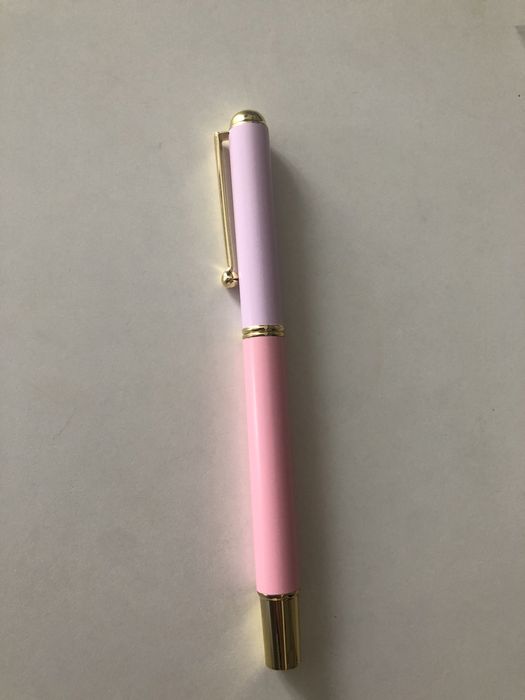 Stilou elegant personalizabil cu penita iridium