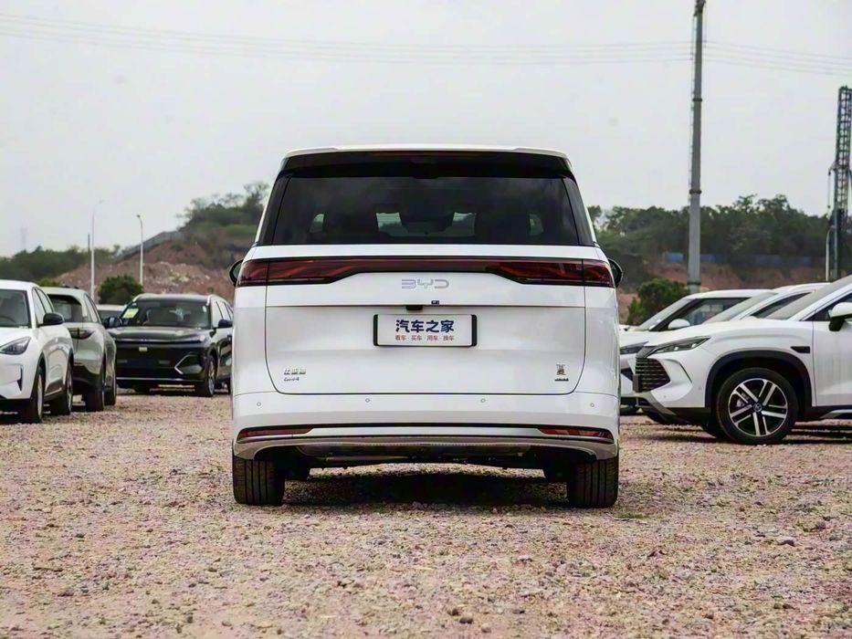 Byd Xia 1.5T гибрид минивэн буюртма асосида юклайман