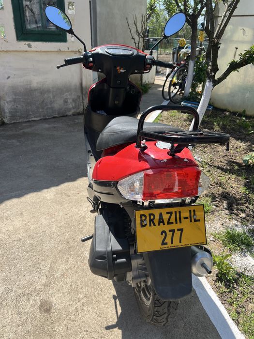 Moto Scuter cu acte la zi
