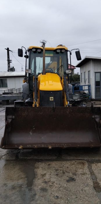 Vând buldoexcavator JCB 3 CX SISTEMASTER