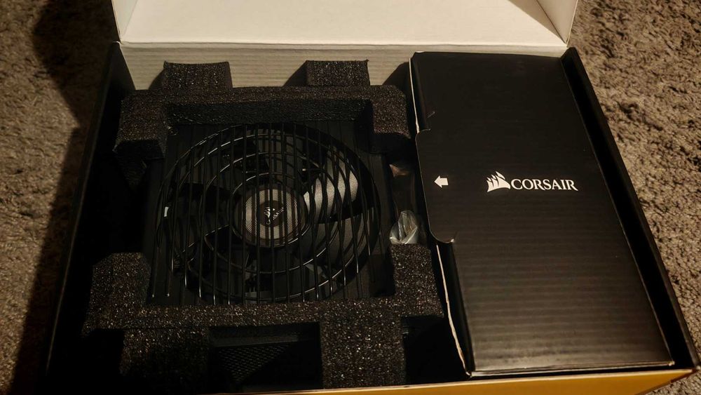 Захранване Corsair PSU 850W RM850 80+ Gold Fully-Modular