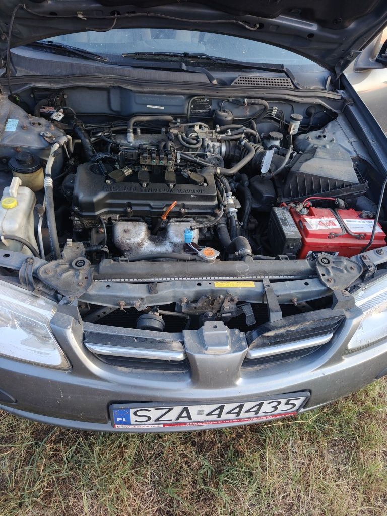 Nissan Almera  1.8 газ бензин